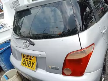 Toyota Isis