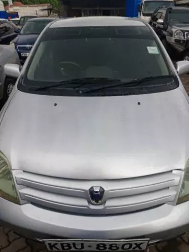Toyota Ist