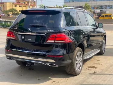 Mercedes-Benz GLE 350