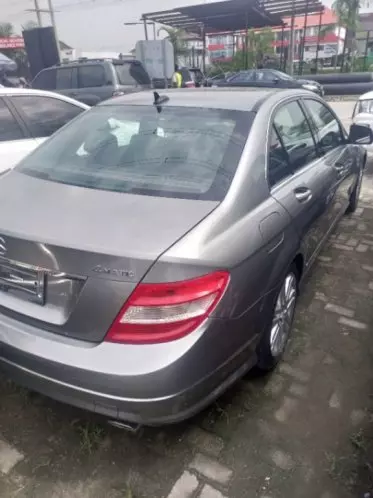 Mercedes-Benz C 300
