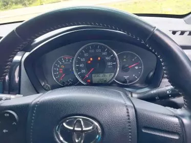 Toyota Fielder 