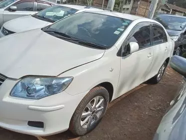 Toyota Axio