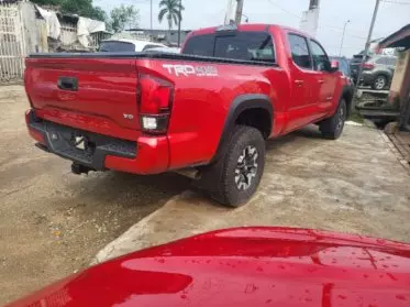 Toyota Tacoma