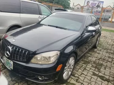 Mercedes-Benz C 300