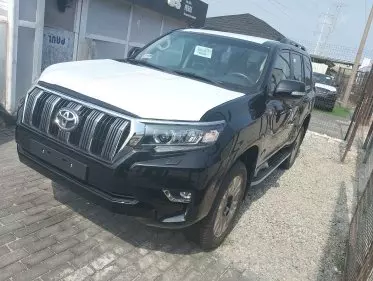 Toyota Landcruiser Prado