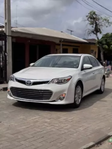 Toyota Avalon