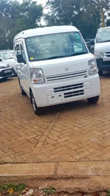 SUZUKI Every