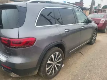 Mercedes-Benz GLB 250