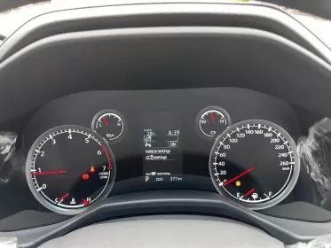 Toyota  Land Cruiser VXR V8