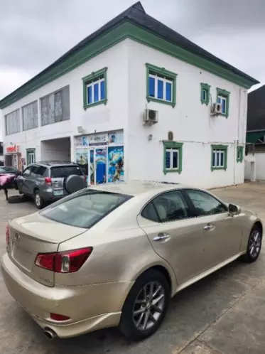 Lexus IS 350