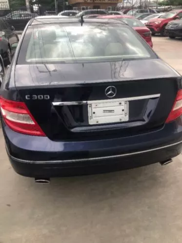 Mercedes-Benz 300
