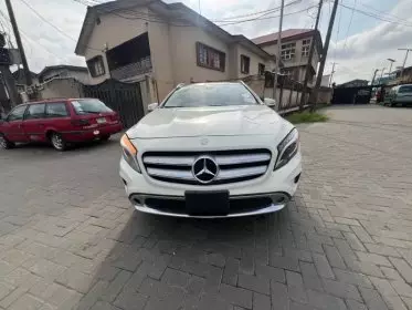 Mercedes-Benz GLA 250