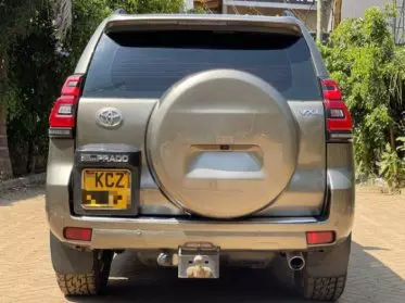 Toyota Landcruiser Prado