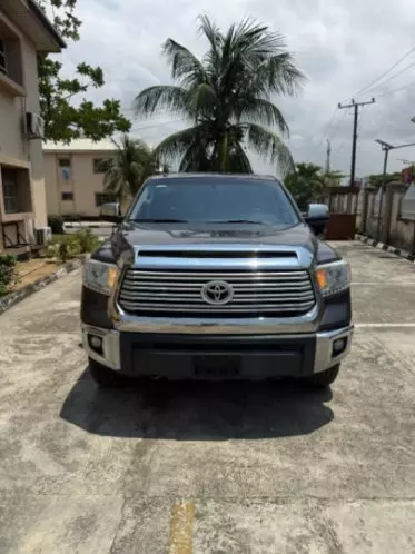 Toyota Tundra