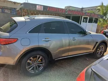 Infiniti FX 35