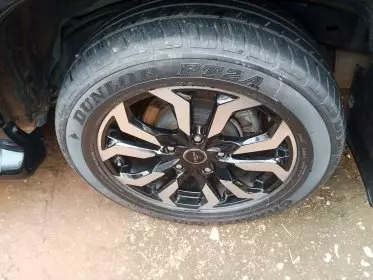 Toyota Landcruiser  V8