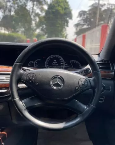Mercedes-Benz 350