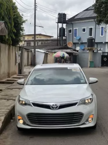 Toyota Avalon