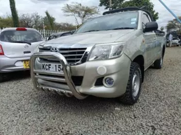 Toyota Hilux 