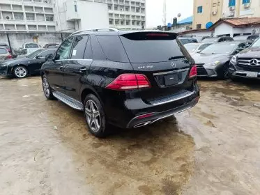 Mercedes-Benz GLE 350