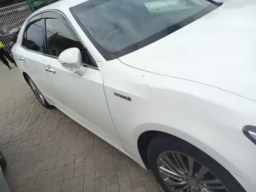 Toyota Crown Athlete