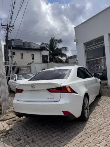 Lexus IS 250