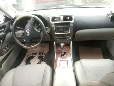 Lexus IS 250