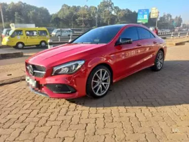 Mercedes-Benz CLA 250