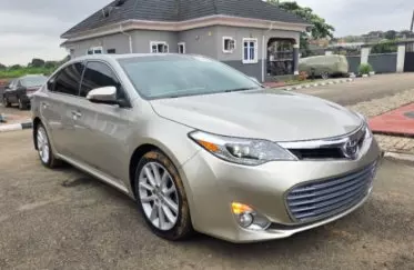 Toyota Avalon