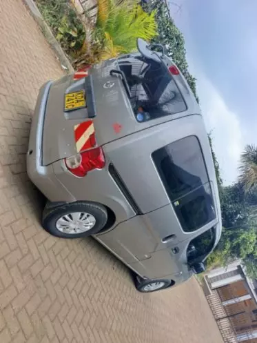 Nissan e-NV200
