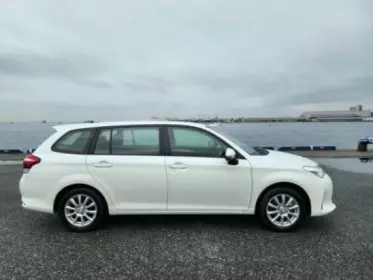 Toyota Fielder 