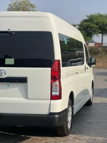 Toyota Hiace (High Roof)