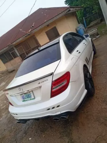 Mercedes-Benz C 300
