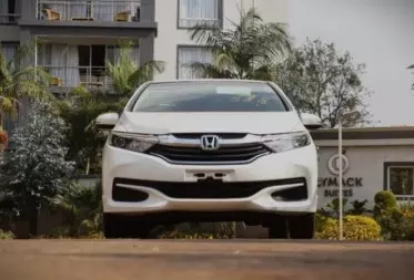 Honda Fit shuttle 