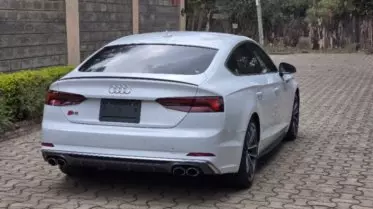 Audi RS5