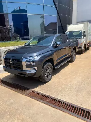 Mitsubishi L200 D/C Sportero A/T