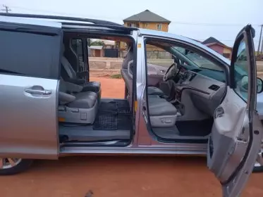 Toyota Sienna