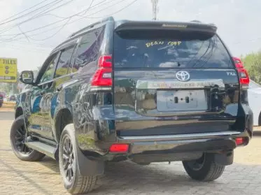 Toyota Landcruiser prado TX.L