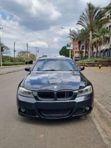 BMW 330i
