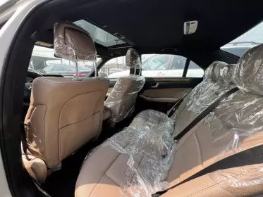 Mercedes-Benz E 350