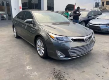Toyota Avalon