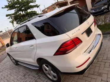Mercedes-Benz GLE 350
