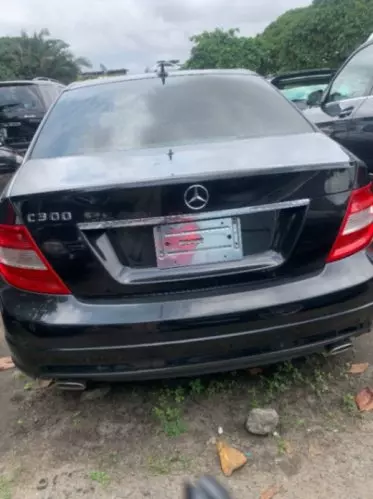 Mercedes-Benz C 300