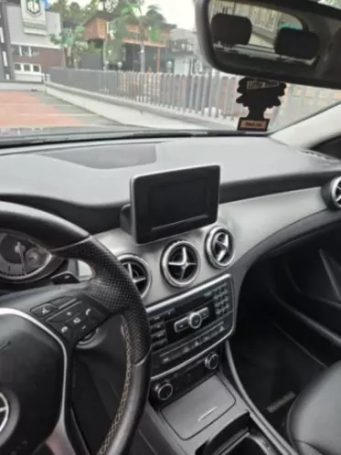 Mercedes-Benz GLA 250
