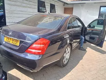 Mercedes-Benz S 300