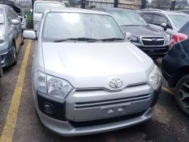 Toyota Succeed 
