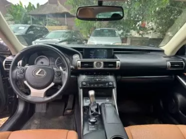 Lexus IS 250