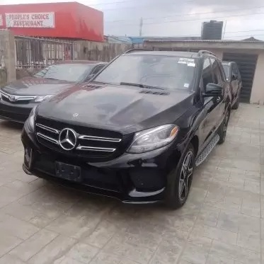 Mercedes-Benz GLE 350