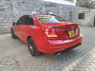 Mercedes-Benz C 180