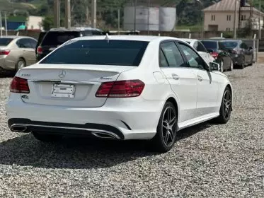 Mercedes-Benz E 350